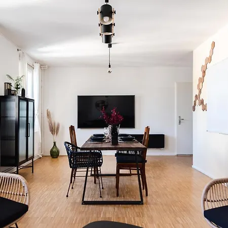 Hybrid Work-Play Retreat - 2Br, 1B Central Kreuzberg Berlin Exterior photo