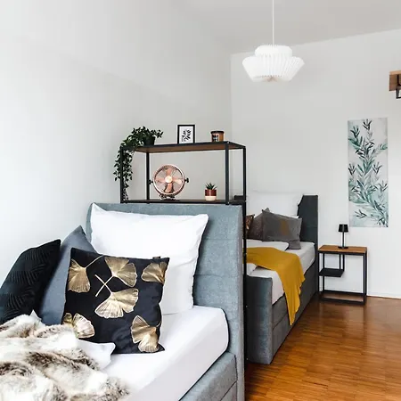 Hybrid Work-Play Retreat - 2Br, 1B Central Kreuzberg Berlin Exterior photo
