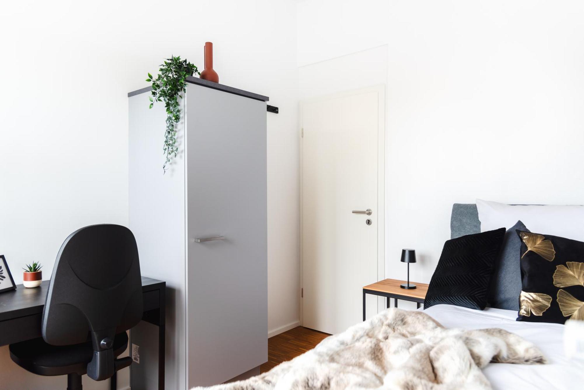 Hybrid Work-play Retreat - 2br, 1b Kreuzberg Apartment