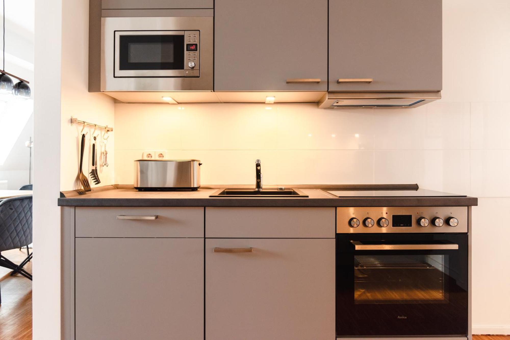 Hybrid Work-play Retreat - 2br, 1b Kreuzberg Apartment Berlin
