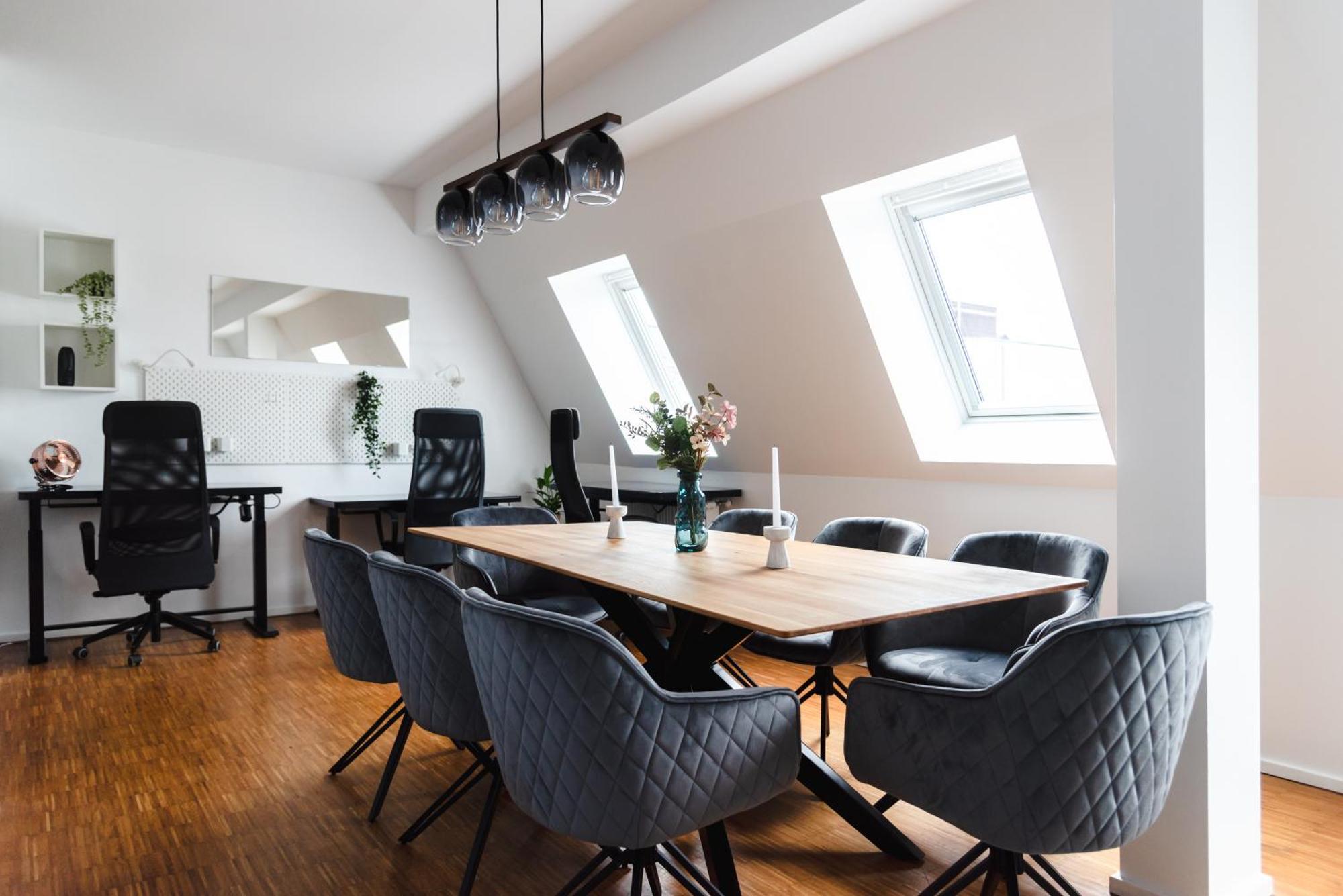 Hybrid Work-play Retreat - 2br, 1b Kreuzberg Apartment *