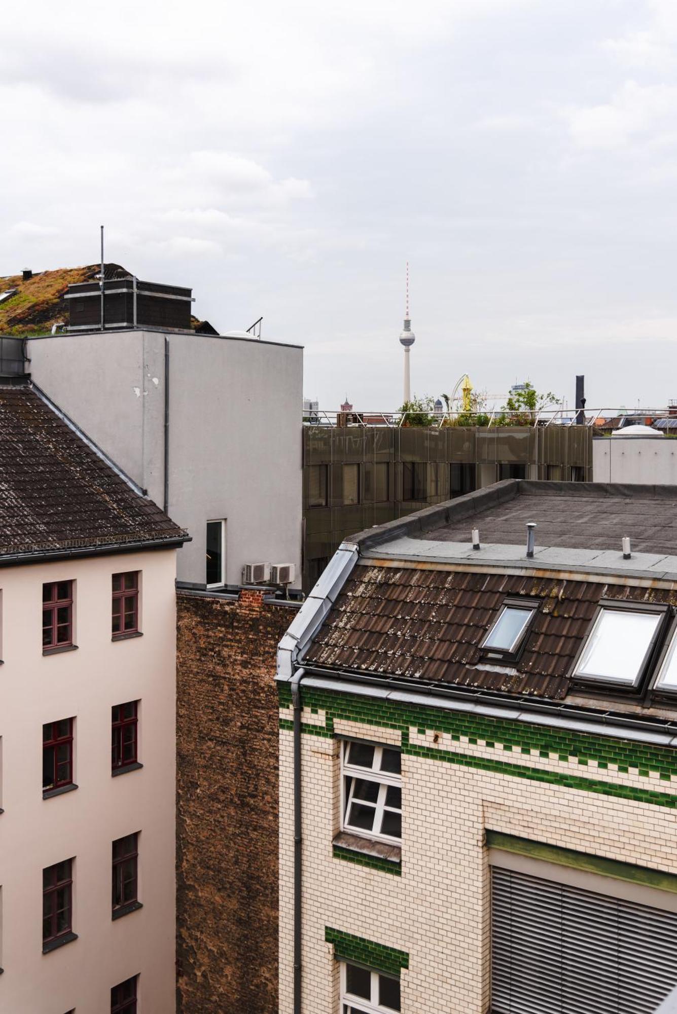 Hybrid Work-play Retreat - 2br, 1b Kreuzberg Apartment *